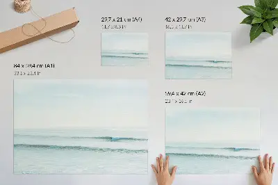 Grafika na ścianę ocean z falami i surferem w minimalistycznym stylu
