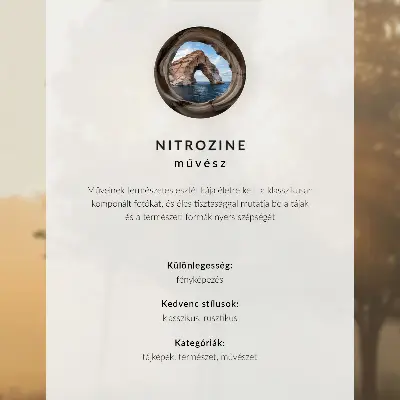 Plakat symetryczne brzozy w mglistym świetle jesiennej alei