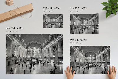 Grafika na ścianę Eleganckie wnętrze z dużymi oknami i schodami centralnymi