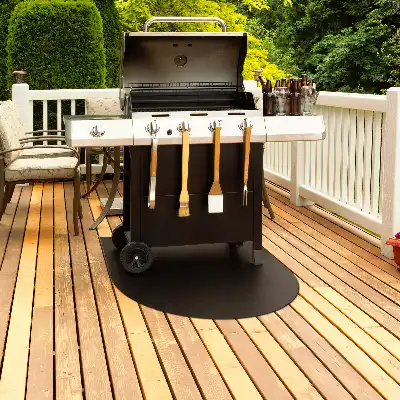 Blacha pod grill w kształcie półowalu o wymiarach 80x70 cm