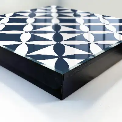 Szafka na klucze Geometryczna elegancja