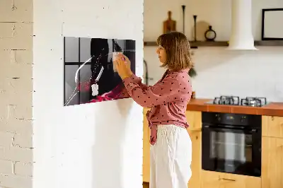 Tablica magnetyczna suchościeralna w wersji wino