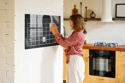 Tablica magnetyczna suchościeralna z nadrukiem planu lekcji