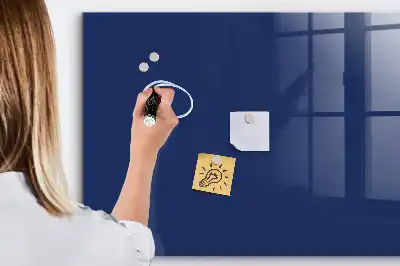 Tablica magnetyczna suchościeralna w kolorze niebieskim