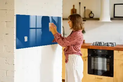 Tablica magnetyczna do pisania w kolorze granatowym
