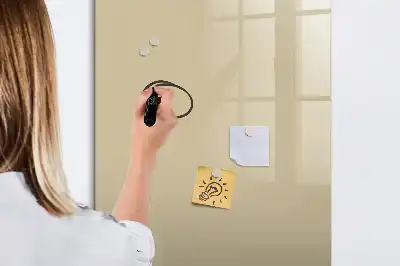 Tablica suchościeralna magnetyczna w kolorze beżowym
