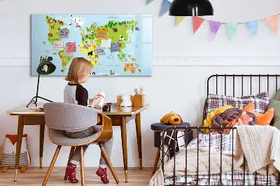 Mapa świata ze zwierzętami tablica magnetyczna do pisania