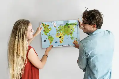 Mapa świata ze zwierzętami tablica magnetyczna do pisania