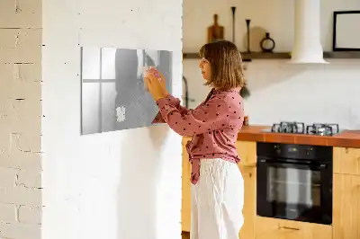 Tablica magnetyczna do pisania w wersji z metalowej ściany