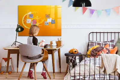 Tablica magnetyczna z pisakiem w kolorze pomarańczowym