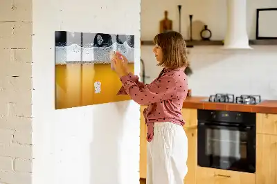 Tablica magnetyczna do pisania w kształcie kufla piwa