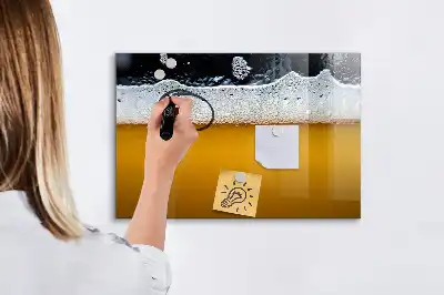 Tablica magnetyczna do pisania w kształcie kufla piwa
