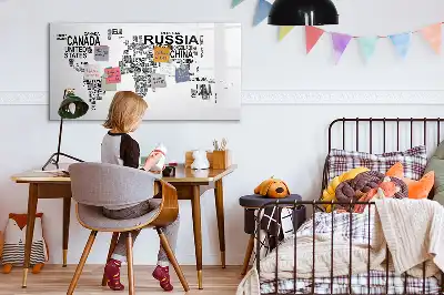Edukacyjna tablica magnetyczna Kontynenty z liter z dołączonym pisakiem