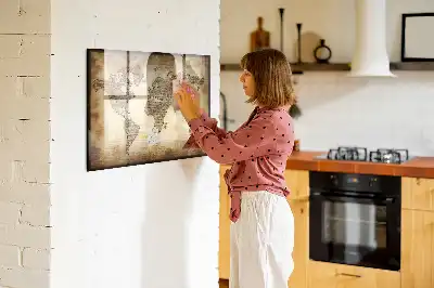 Tablica magnetyczna z pisakiem wzór starej mapy świata