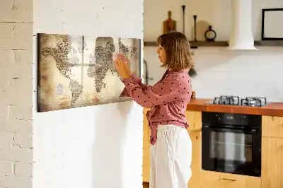 Tablica magnetyczna z pisakiem wzór starej mapy świata
