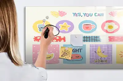 Planer szkolny z tablicą magnetyczną i pisakiem