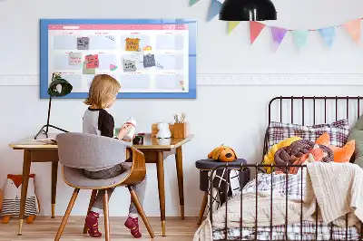 Planer miesięczny z tablicą magnetyczną i pisakiem