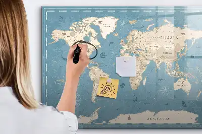 Mapa świata vintage z tablicą magnetyczną i pisakiem