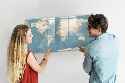 Mapa świata vintage z tablicą magnetyczną i pisakiem