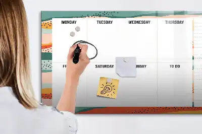 Planer tygodniowy w stylu retro z tablicą magnetyczną i pisakiem