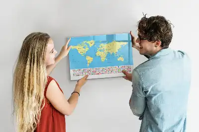 Klasyczna mapa świata w formie tablicy magnetycznej z pisakiem