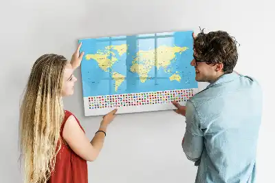 Klasyczna mapa świata w formie tablicy magnetycznej z pisakiem