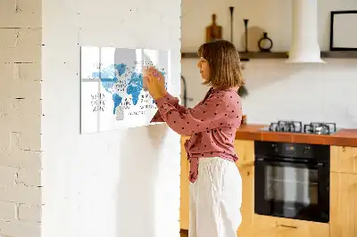 Tablica magnetyczna z pisakiem niebieska mapa Ziemi