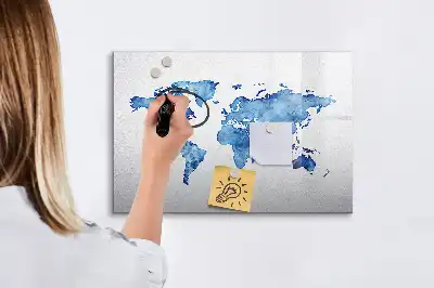 Akwarelowa mapa świata z tablicą magnetyczną i pisakiem