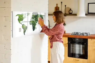 Ekologiczna mapa świata wersja z tablicą magnetyczną i pisakiem