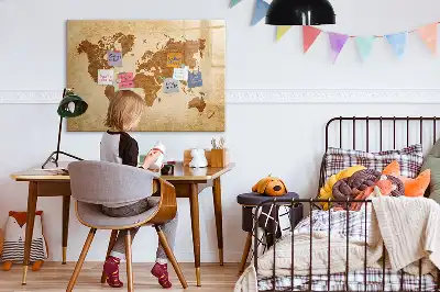 Tablica magnetyczna z motywem mapy świata w starym stylu