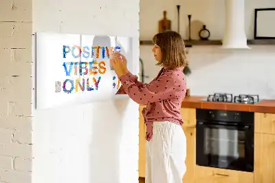 Tablica magnetyczna z pisakiem z motywem pozytywnego cytatu
