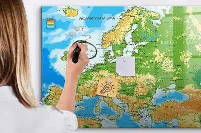 Geograficzna mapa świata w wersji jako tablica magnetyczna z pisakiem