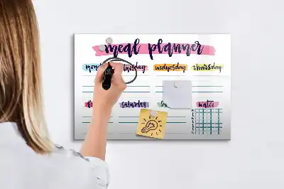 Tablica magnetyczna z planem tygodniowego menu