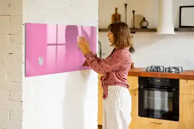 Tablica magnetyczna do pisania w kolorze różowym