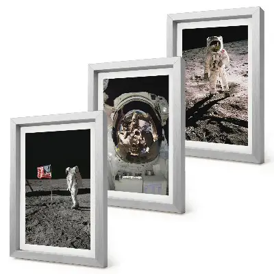 Zestaw 3 obrazów w ramie lądowanie astronautów na Księżycu