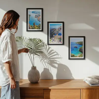 Zestaw obrazów dekoracja ścienna z greckimi nadmorskimi widokami i miastem Oia na Santorini