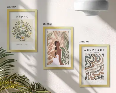 Tryptyk plakatów w ramie w estetyce minimalistycznego boho o pastelowej kolorystyce