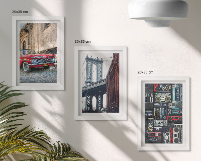 Zestaw 3 obrazów w ramie Stare auto na ulicy most Brooklyn i retro sprzęt audio