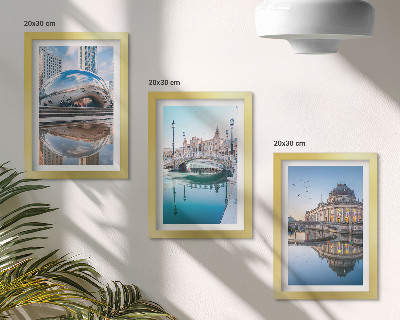 Zestaw 3 obrazów w ramie Architektura miast z odbiciem w wodzie