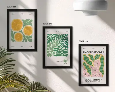 Tryptyk w ramie z motywami owocowymi i roślinnymi w pastelowych kolorach