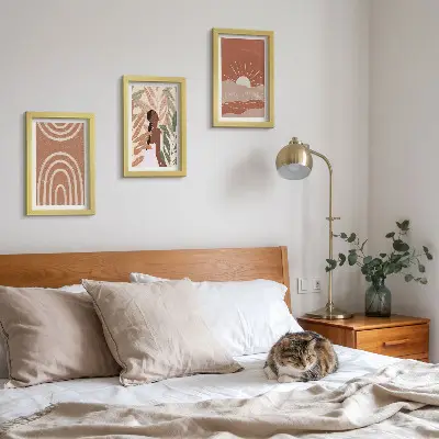 Zestaw 3 obrazów w ramie z motywem abstrakcyjnych kształtów i ilustracji w stylu boho