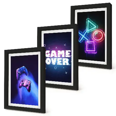 Dekoracja ścienna zestaw obrazów z motywem padów do gry i napisem Game Over