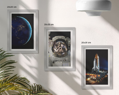 Zestaw 3 obrazów w ramie Widoki kosmosu z Ziemią astronautą i rakietą