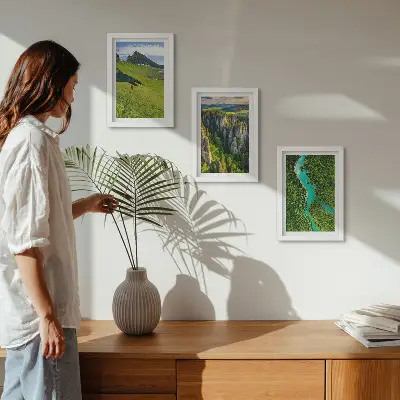 Dekoracja ścienna zestaw obrazów Zielone krajobrazy górskie z rzeką i skałami