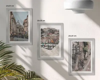 Zestaw 3 obrazów w ramie Urokliwe uliczki miast z widokiem na port i budynki
