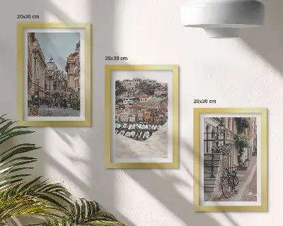 Zestaw 3 obrazów w ramie Urokliwe uliczki miast z widokiem na port i budynki