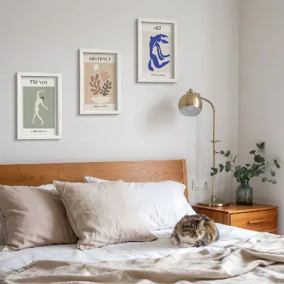 Tryptyk w ramie stylowe postacie i rośliny inspirowane twórczością Henriego Matisse'a