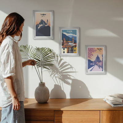 Tryptyk w ramie Góry i architektura retro kolorowe ilustracje