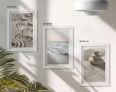 Zestaw 3 obrazów w ramie Spokojne fale piasku i wody z kamieniami na plaży