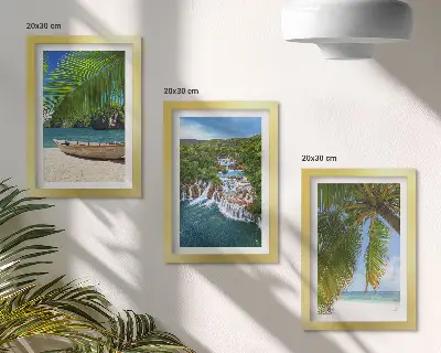 Dekoracja ścienna zestaw obrazów plaża z łodzią, wodospadami i palmami w tropikach